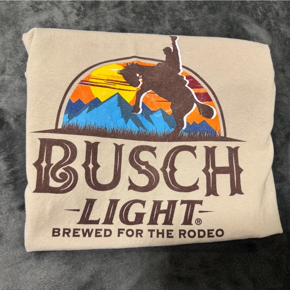 Bush Light Rodeo T-shirt - Picture 2 of 8